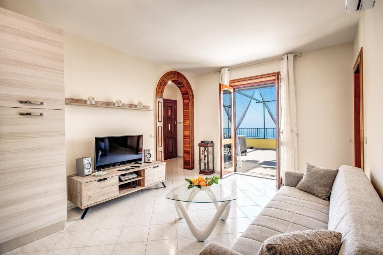 Апартаменты Magdalene'S House - Sea View Terrace Масса-Лубренсе Экстерьер фото