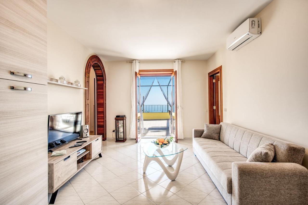 Апартаменты Magdalene'S House - Sea View Terrace Масса-Лубренсе Экстерьер фото