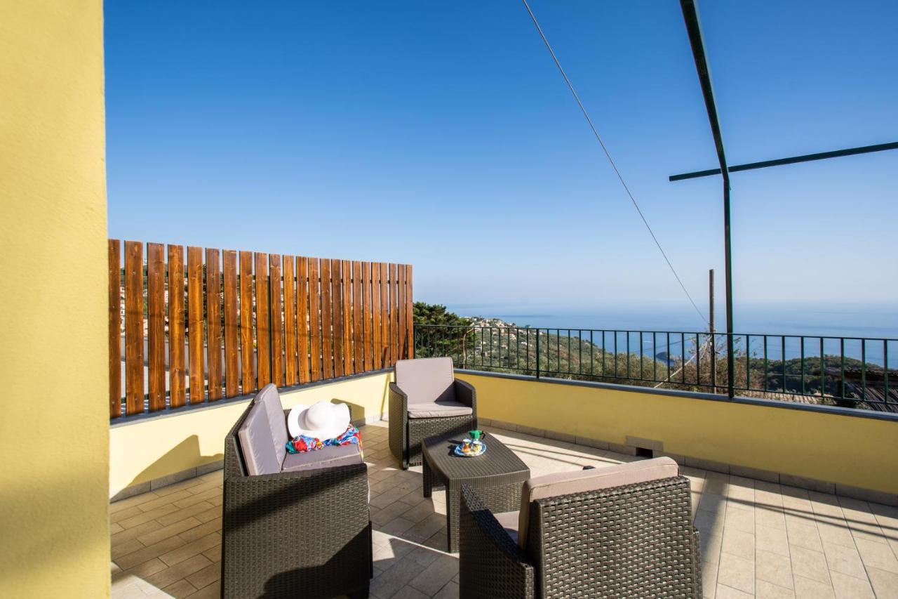 Апартаменты Magdalene'S House - Sea View Terrace Масса-Лубренсе Экстерьер фото